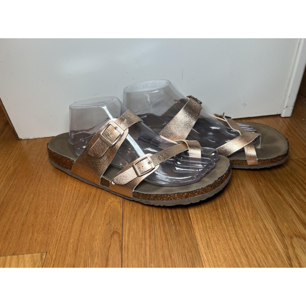 Madden Girl Sandals Womens Size 8.5 Gold BRYCEEE Strappy Buckle Slip On Shoes